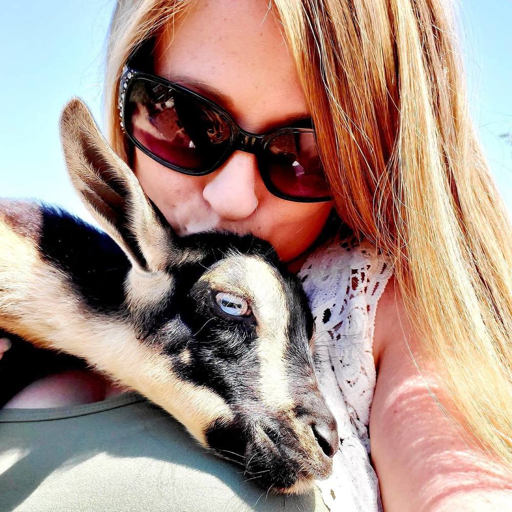 Meet your Posher, Jessica